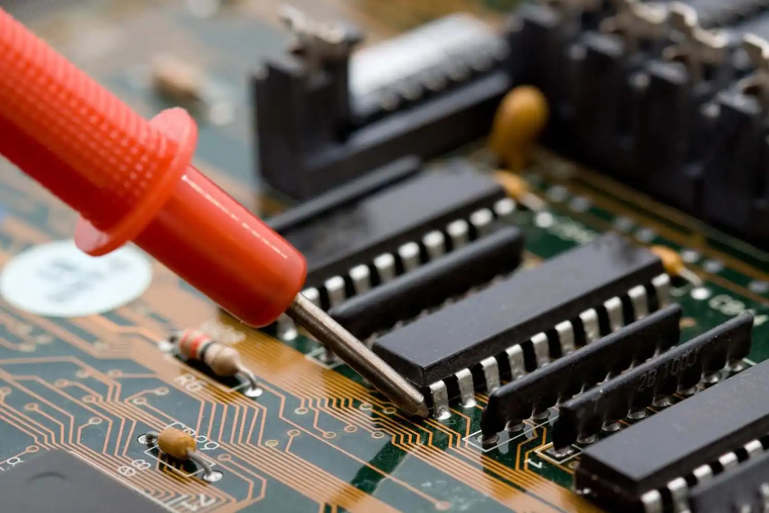 Замена или ремонт сетевой платы ноутбука в Москве