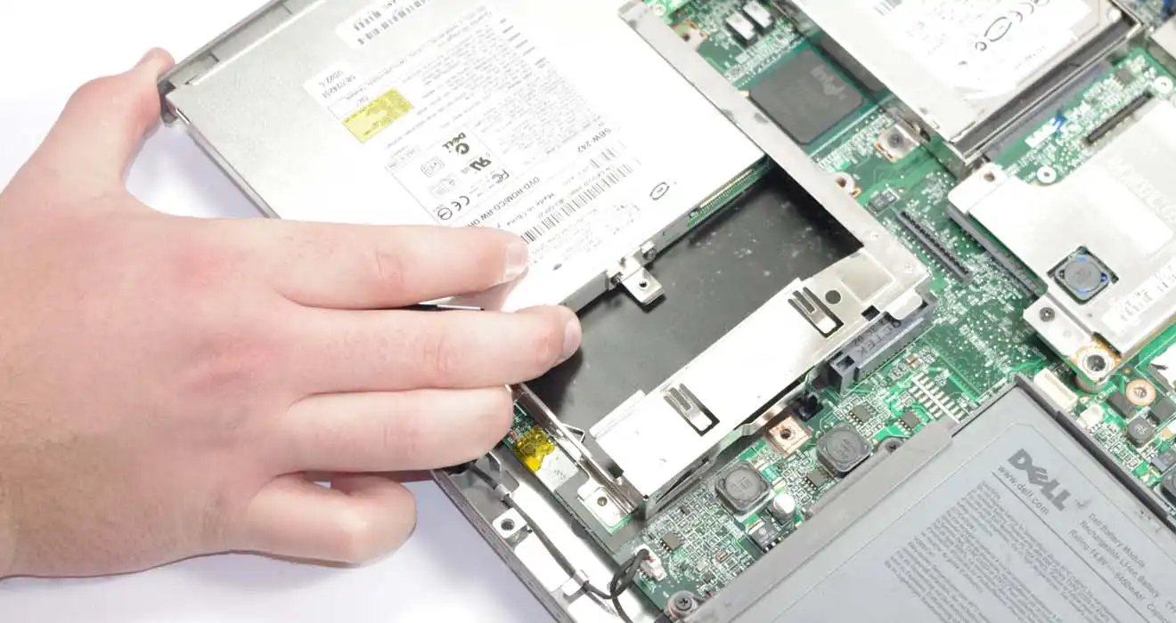 Ремонт ноутбуков Dell в Москве