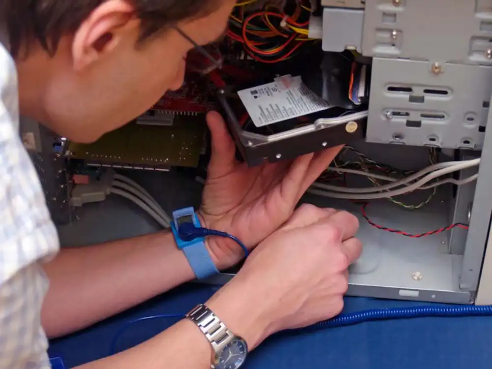 Замена и установка HDD в Москве